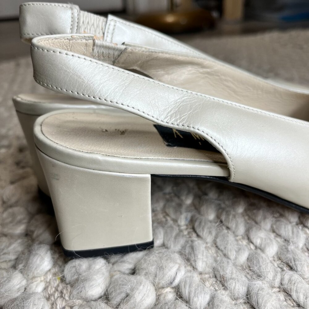 Women's AMALFI ITALY Size 5 Vintage Square Toe Ivory Close Toe Heel Shoe - Picture 7 of 16